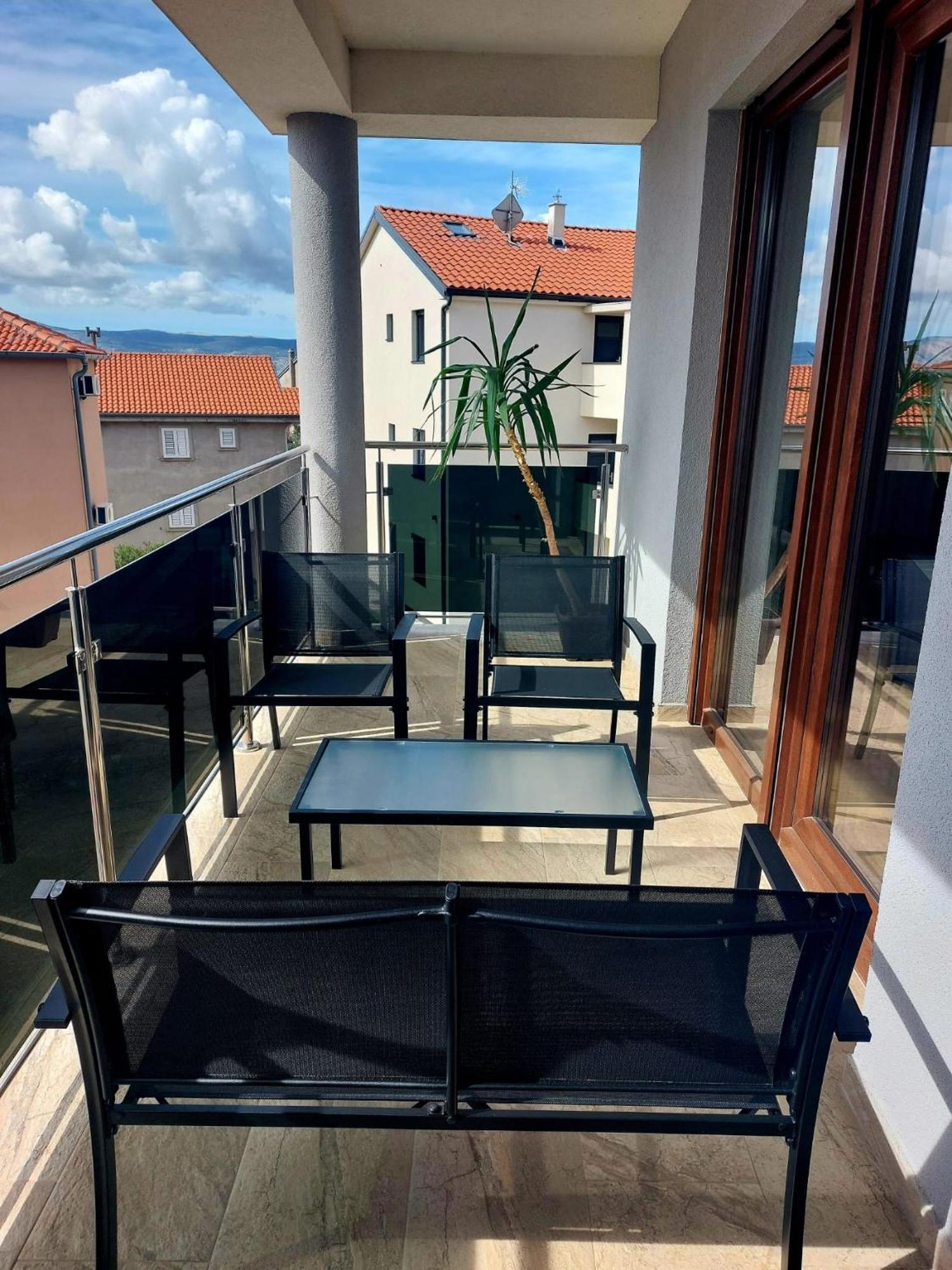 Apartmani Ivana Novi Novi Vinodolski Extérieur photo
